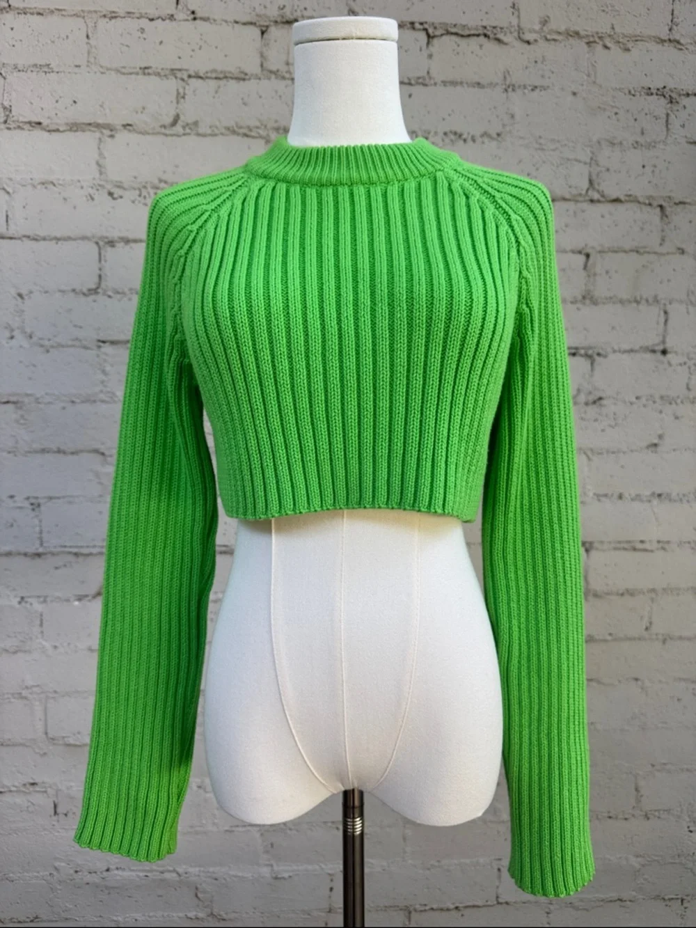 Zara Cropped Ribbed Crewneck Sweater Lime Green Size XS